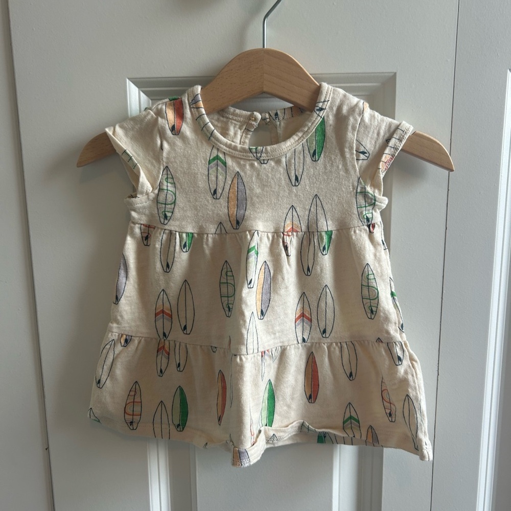 Little co surfboard dress size 3 months